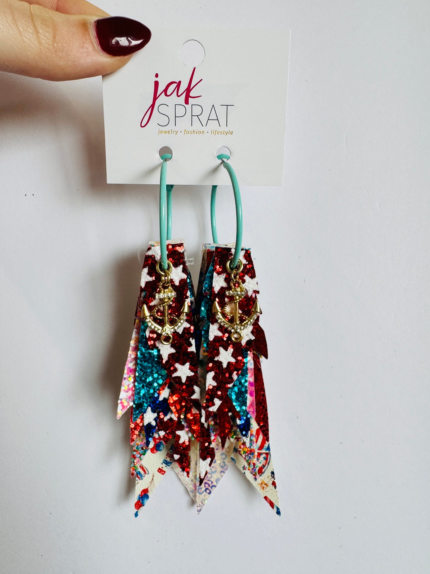 Party Like It’s 1776 | Fabulous Feathers #8