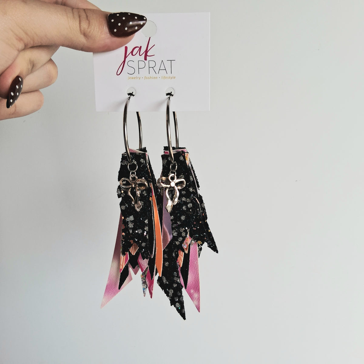Boos & Bows | Fabulous Feathers #114
