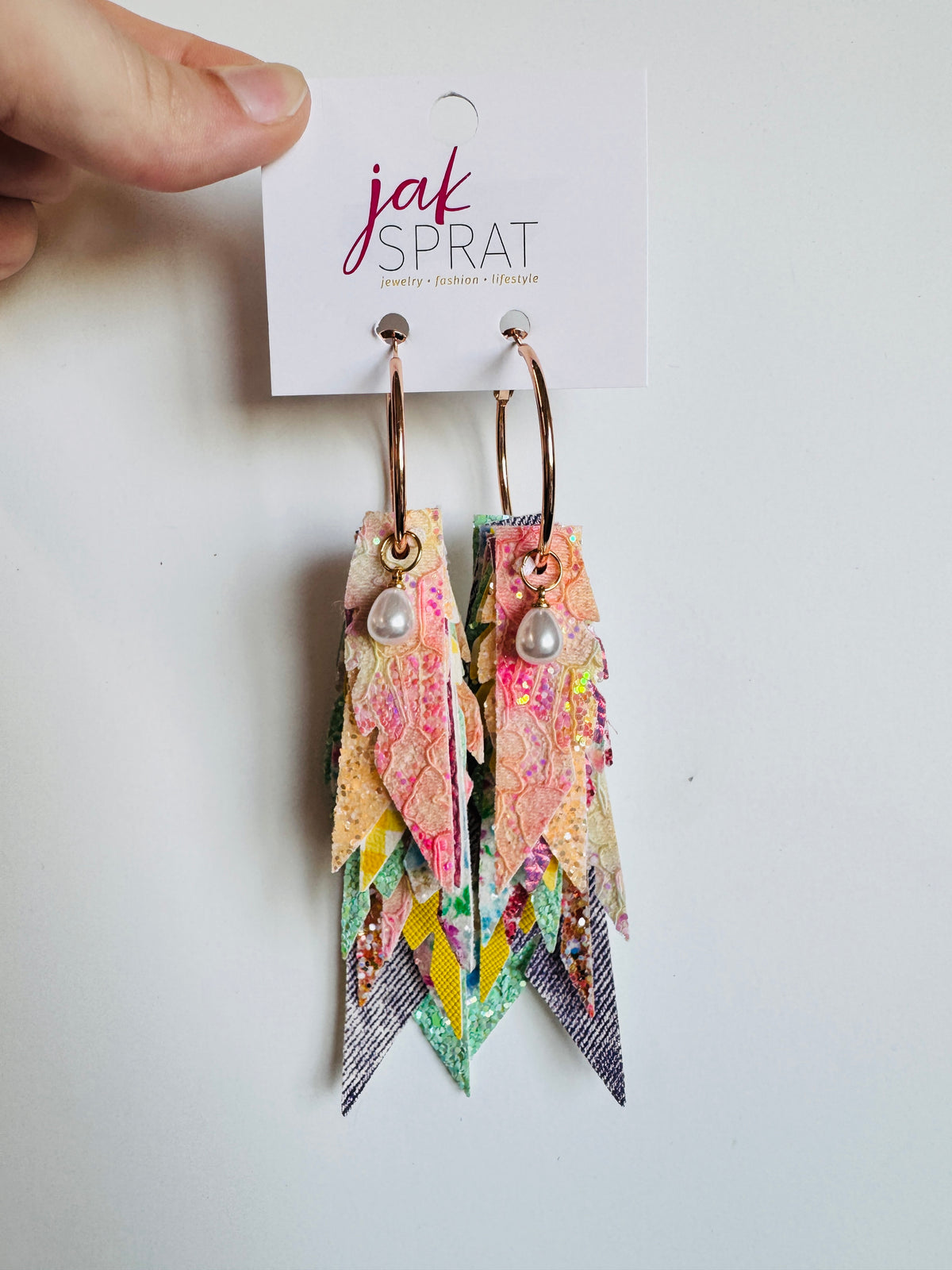 Dolly Drop | Fabulous Feathers #28
