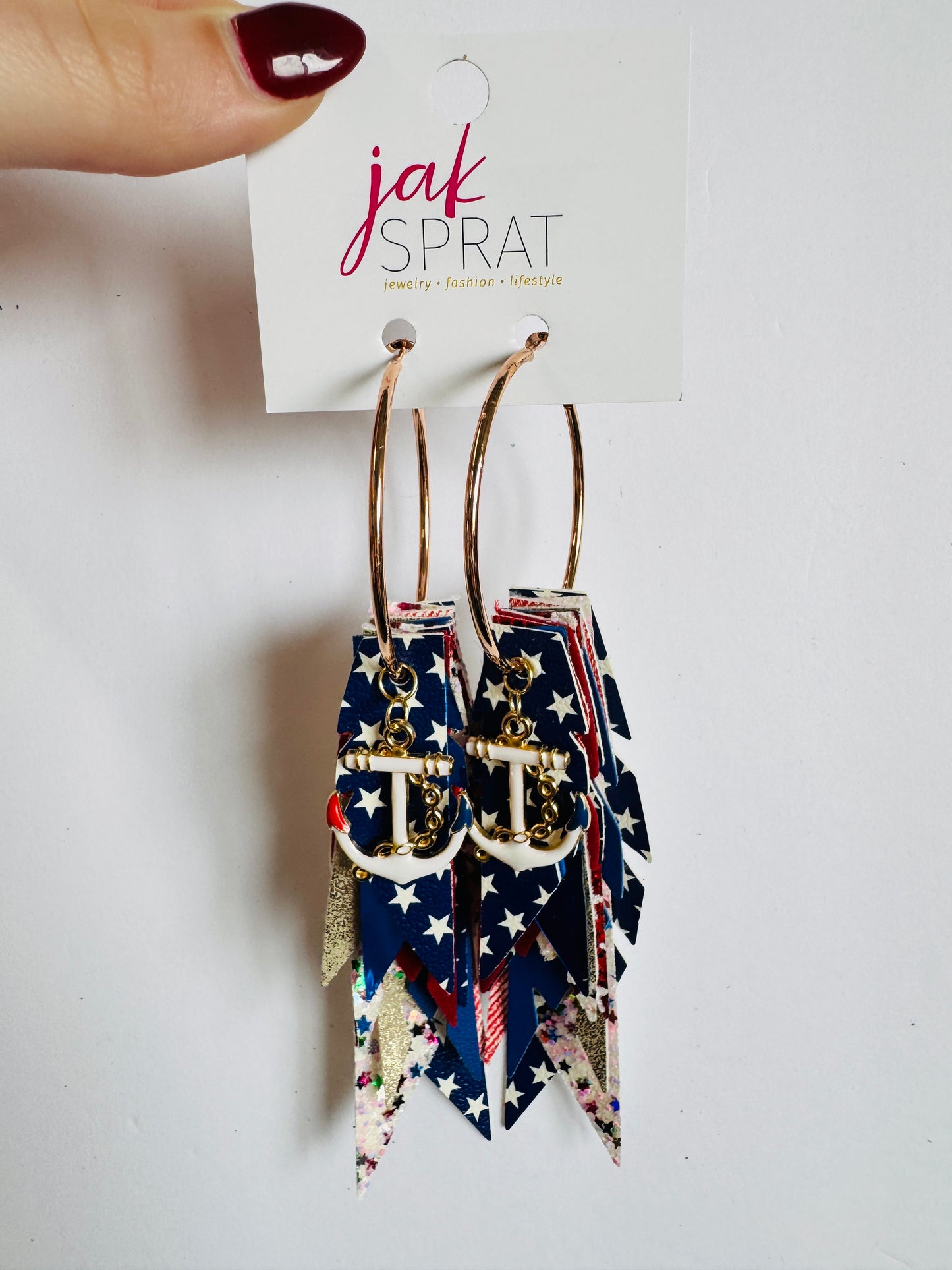 Party Like It’s 1776 | Fabulous Feathers #12