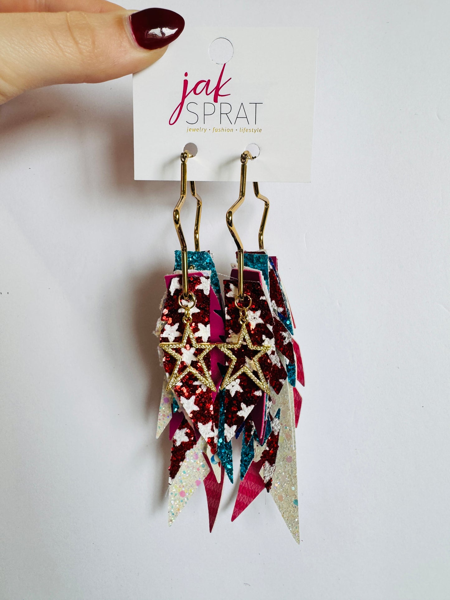 Party Like It’s 1776 | Fabulous Feathers #1