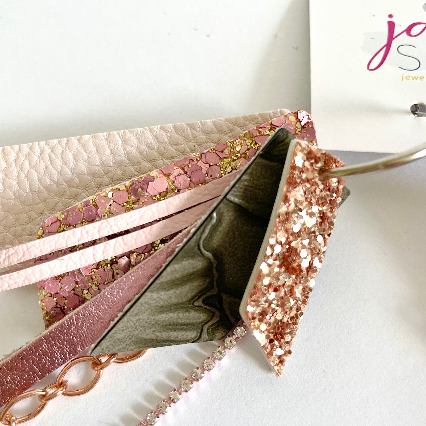 Sassy Saras | JZ2360SS