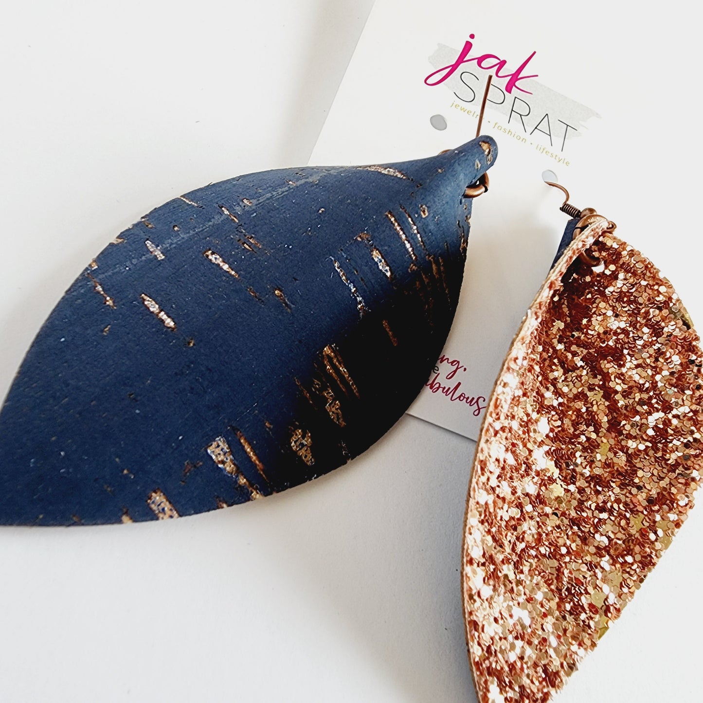 Pinched Leaves #18 | KB22