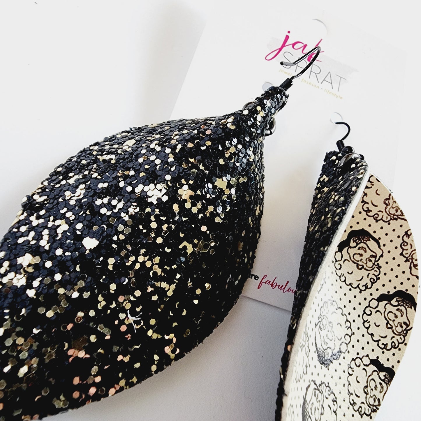 Christmastime Fine | Pinched Leaves #29 | KP22