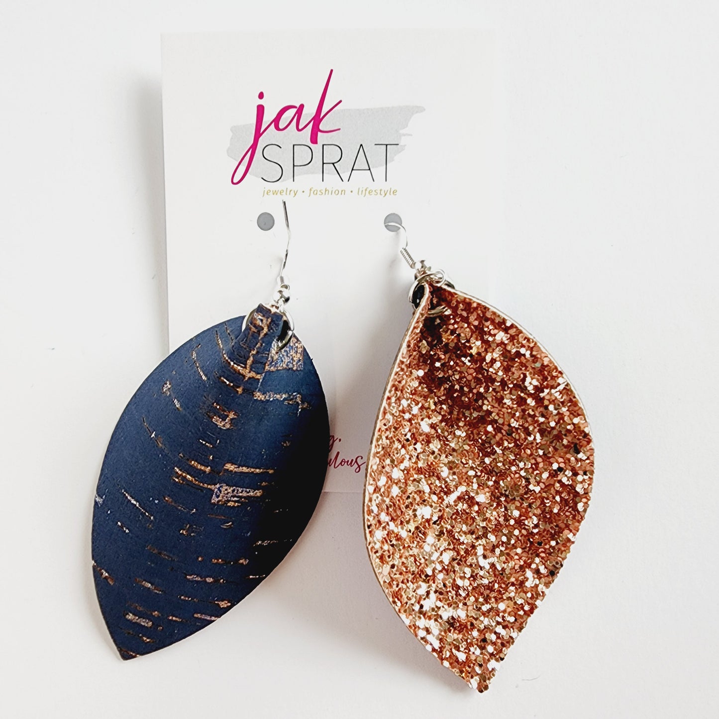 Pinched Leaves #11 | KP22