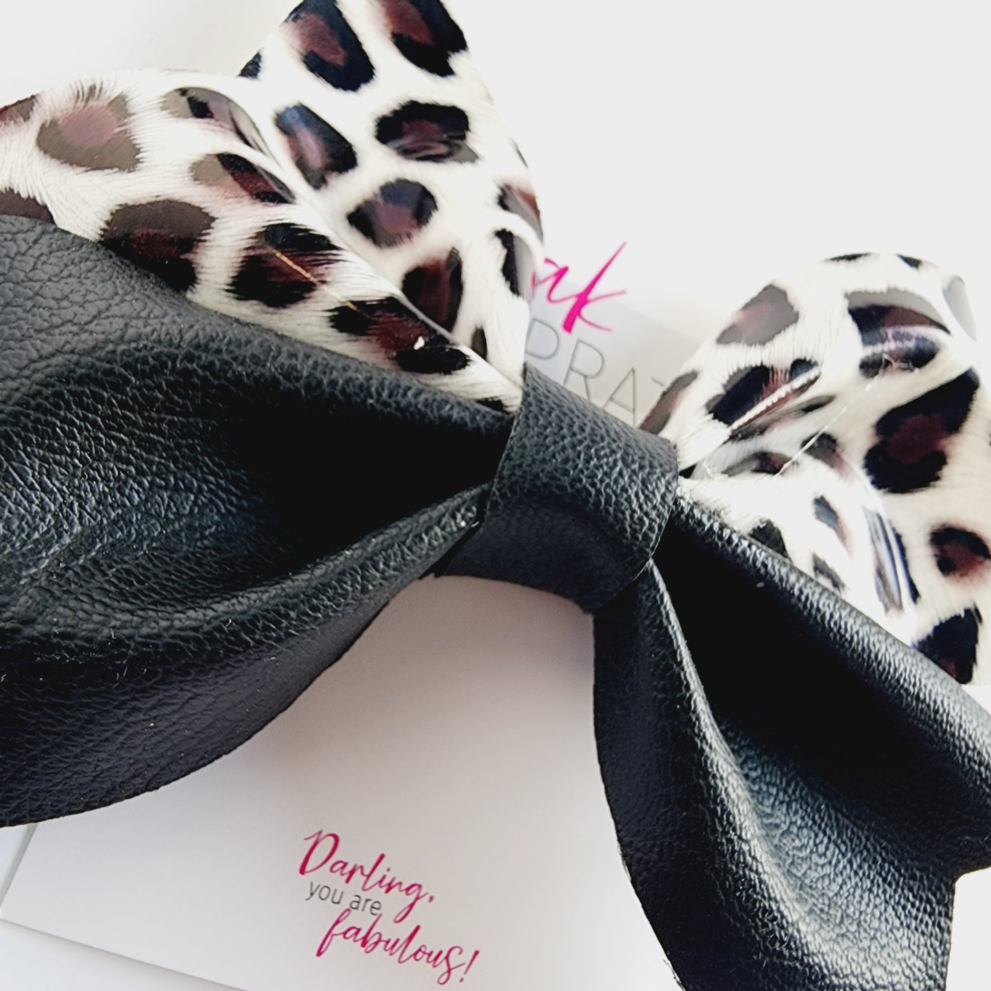 Bow | Black Leather & Leo | KQ22A #6