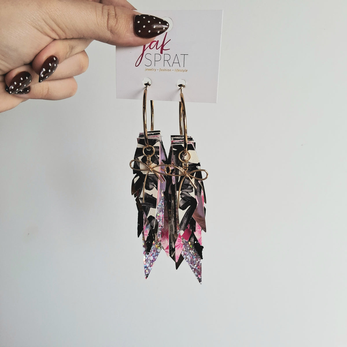 Boos & Bows | Fabulous Feathers #111