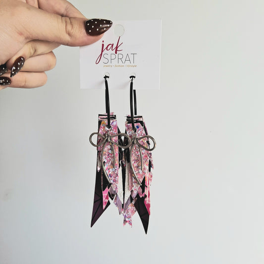 Boos & Bows | Fabulous Feathers #121