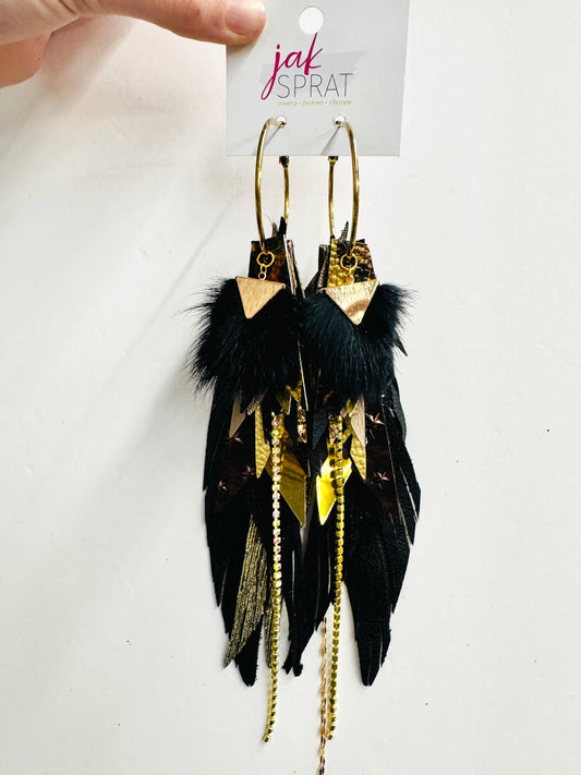 Black & Bold | Mega Mics #25