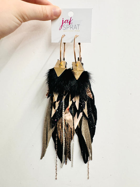 Black & Bold | Mega Mics #26