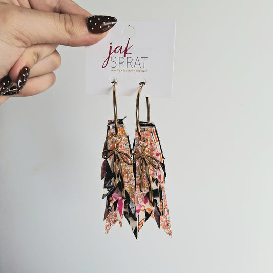 Boos & Bows | Fabulous Feathers #133
