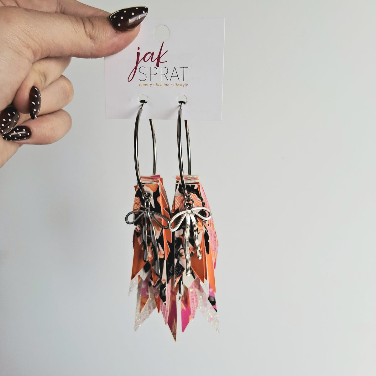 Boos & Bows | Fabulous Feathers #134
