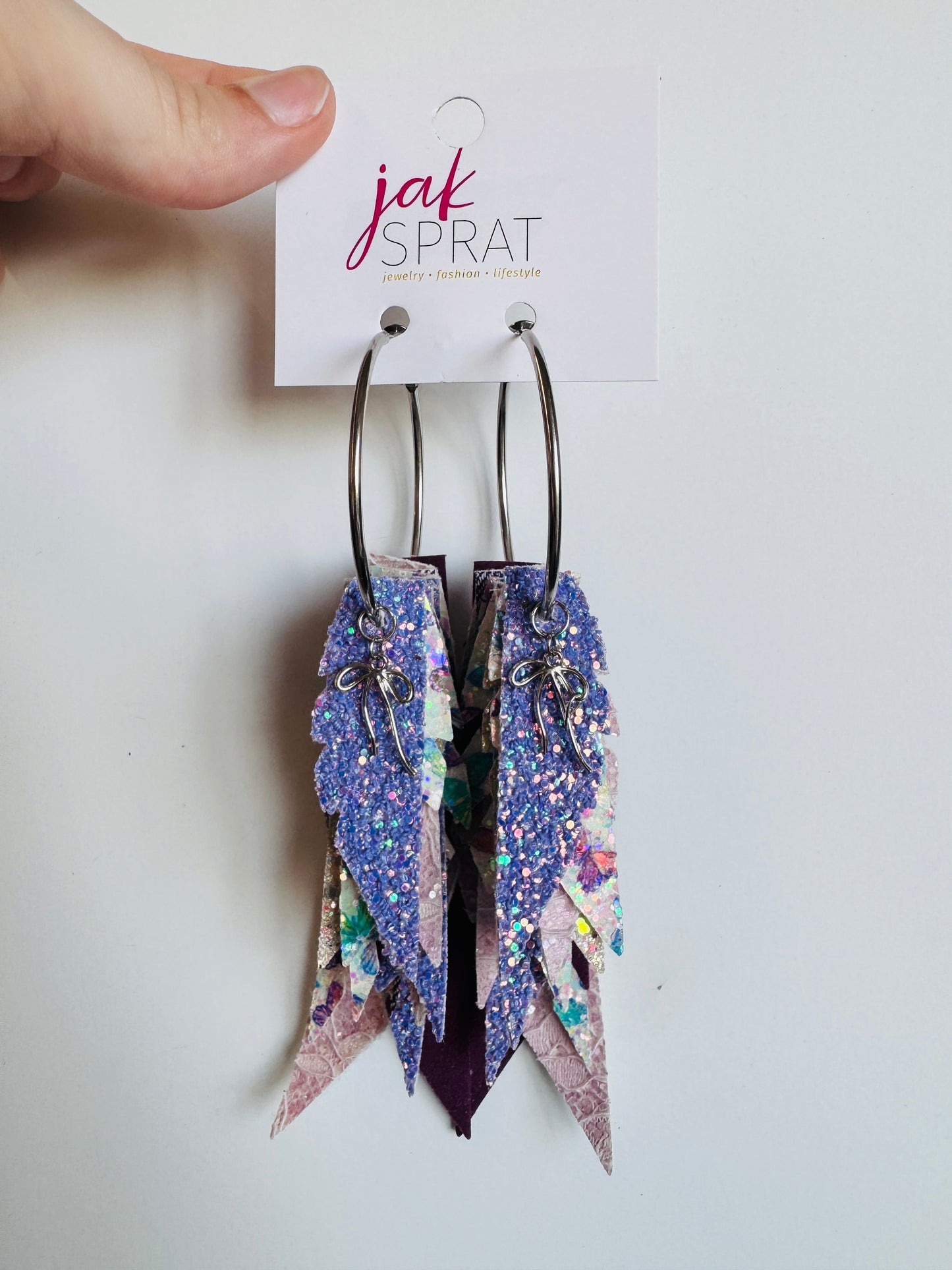 Dolly Drop | Fabulous Feathers #23
