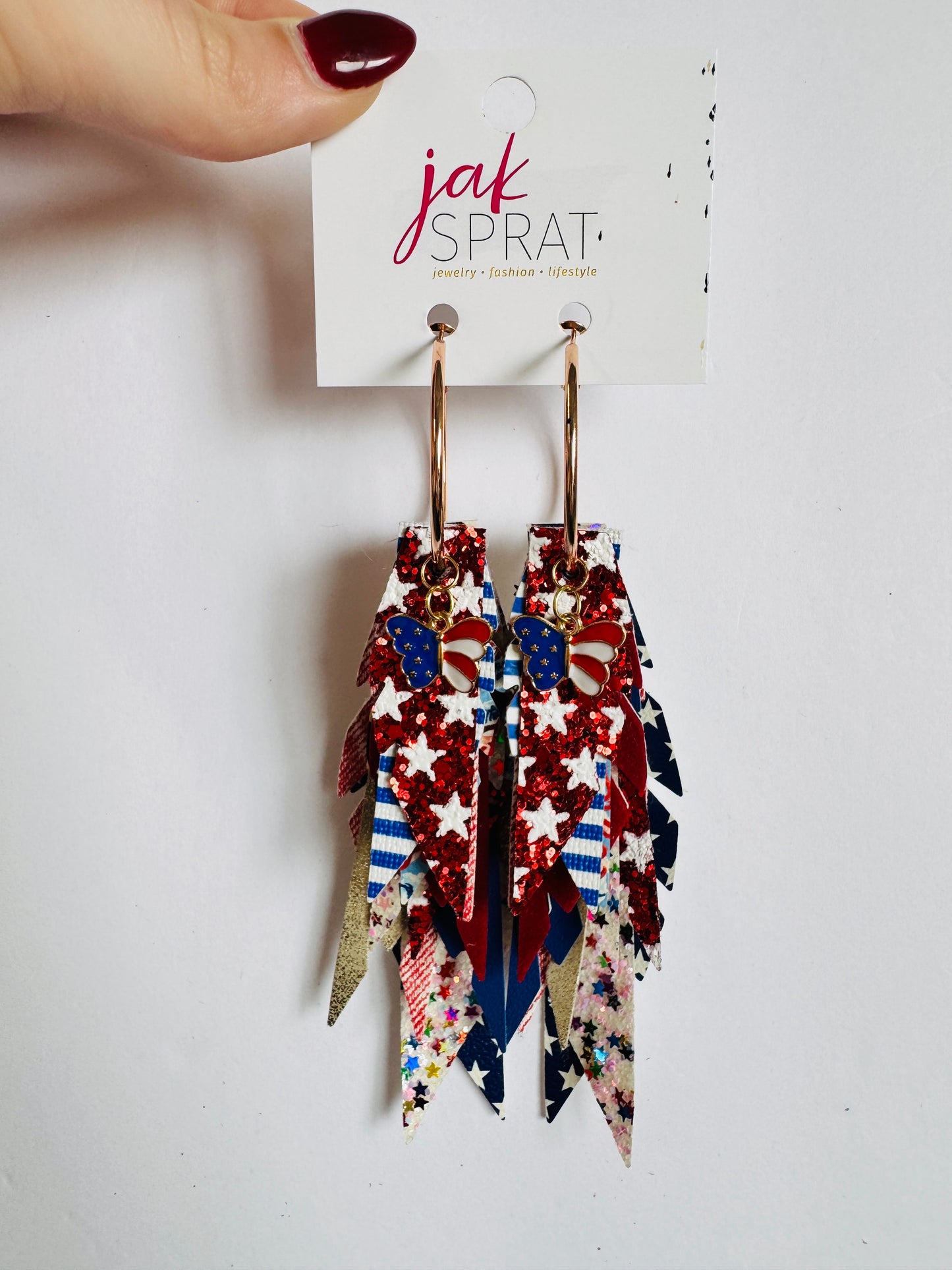Party Like It’s 1776 | Fabulous Feathers #4