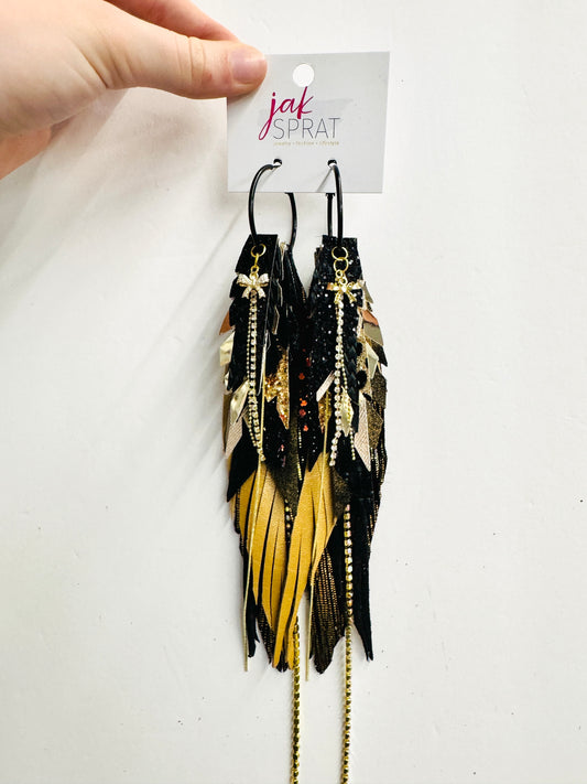 Black & Bold | Mega Mics #27