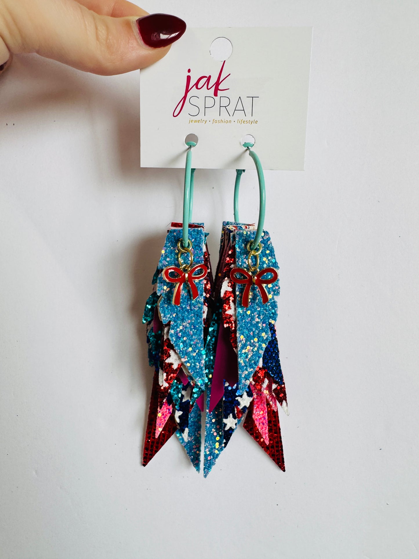 Party Like It’s 1776 | Fabulous Feathers #5
