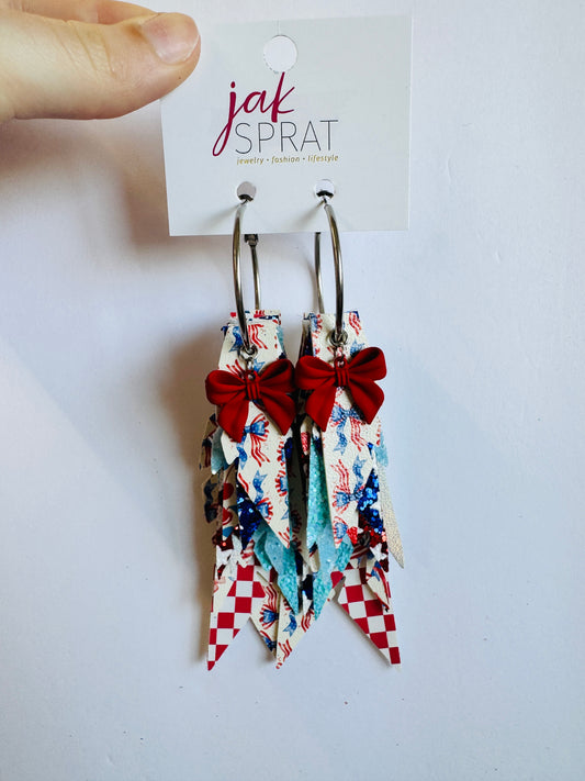 Red, White, & Bows | Fabulous Feathers #13