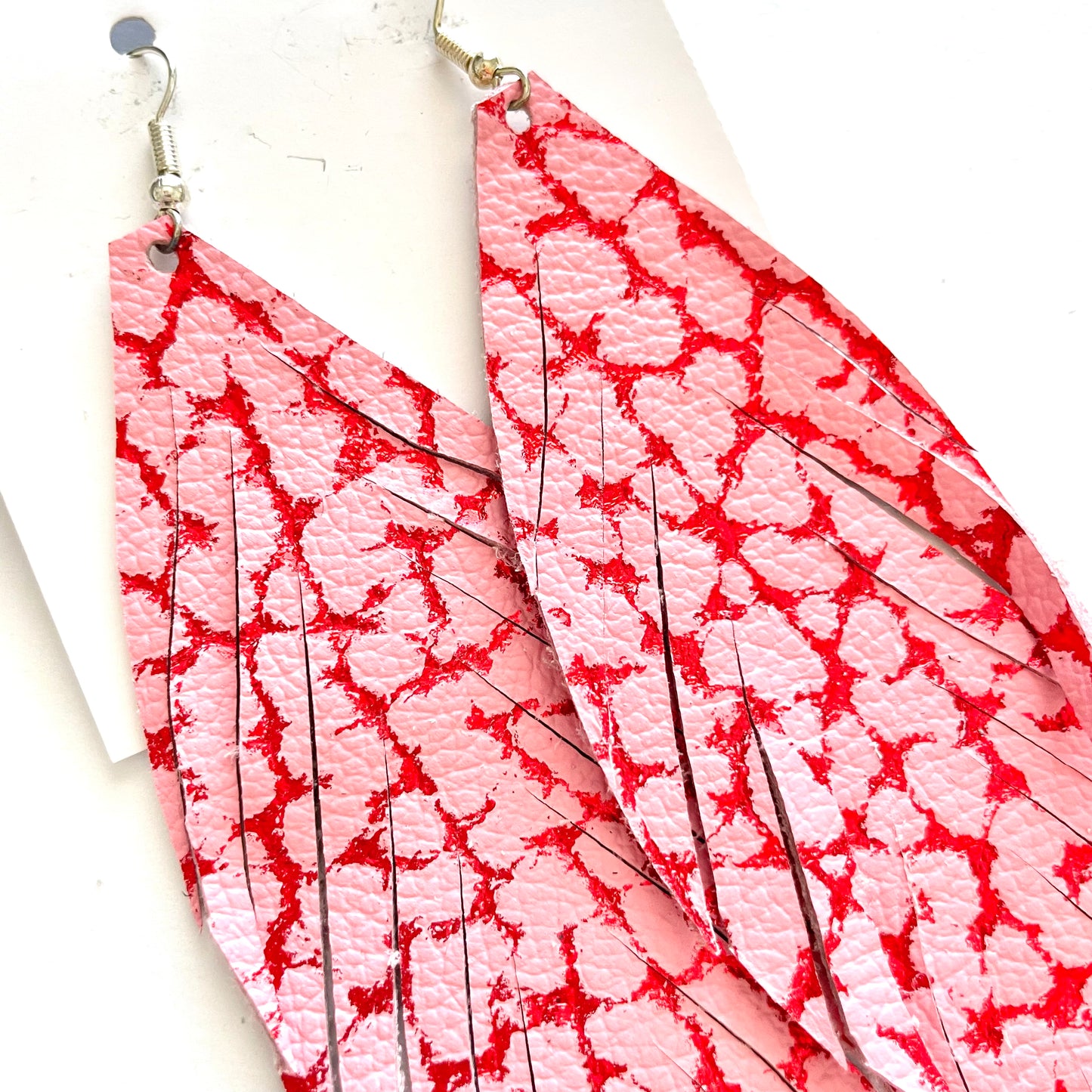 5.5" Leather Feather Shoulder Duster | LFSD510