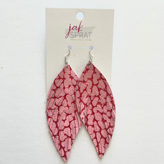 4" Leather Feather Shoulder Duster | LFSD410