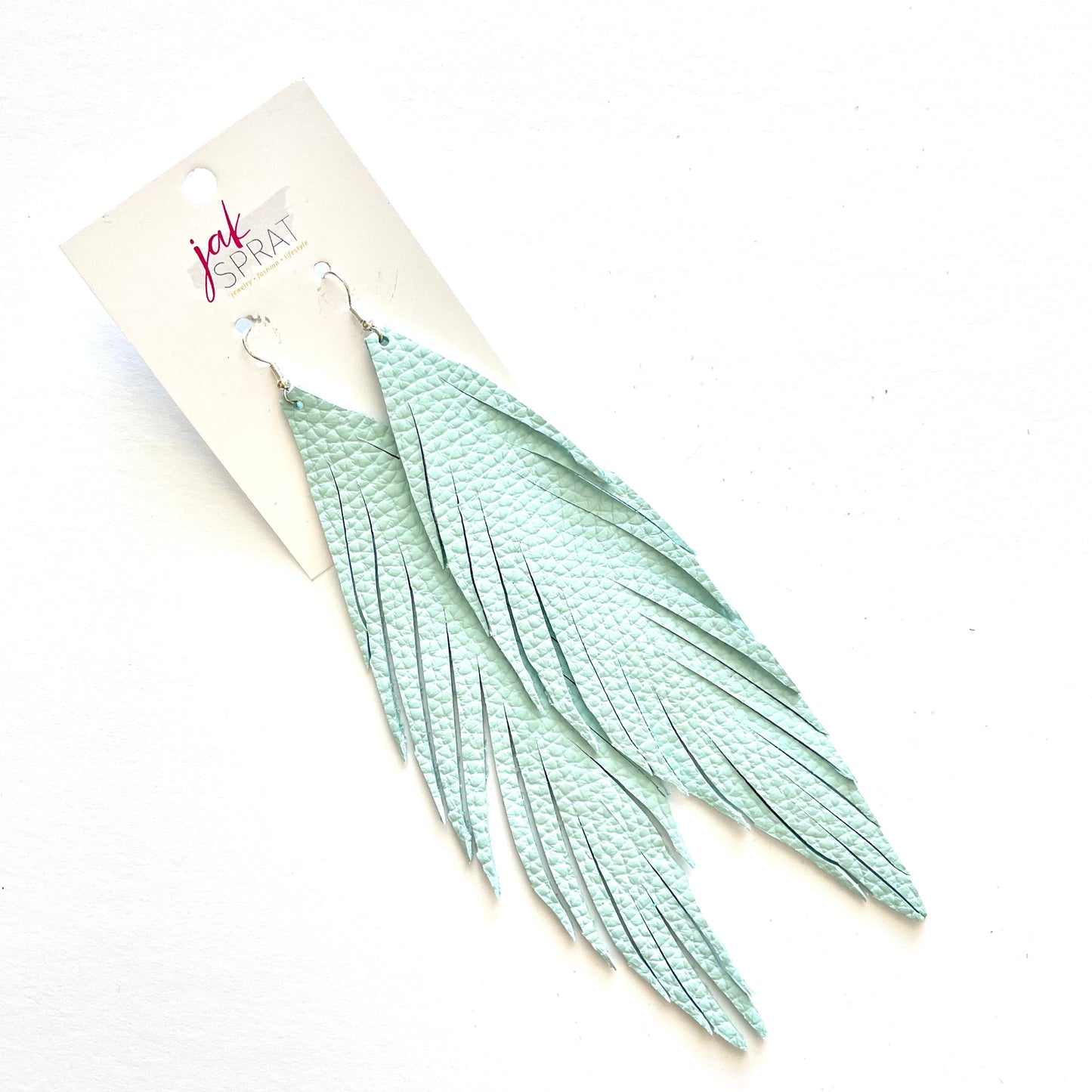 7.5" Leather Feather Shoulder Duster | LFSD717