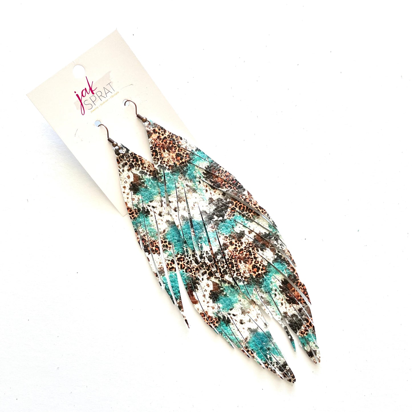 7.5" Leather Feather Shoulder Duster | LFSD79