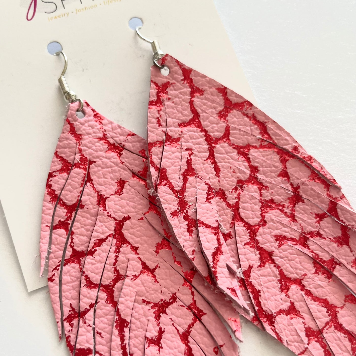 4" Leather Feather Shoulder Duster | LFSD410