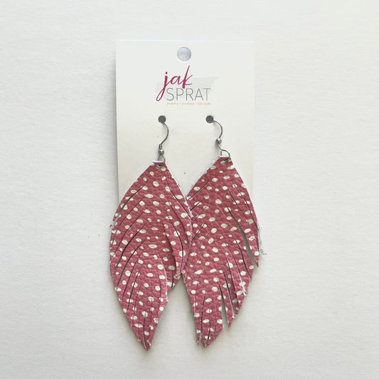 4" Leather Feather Shoulder Duster | LFSD45