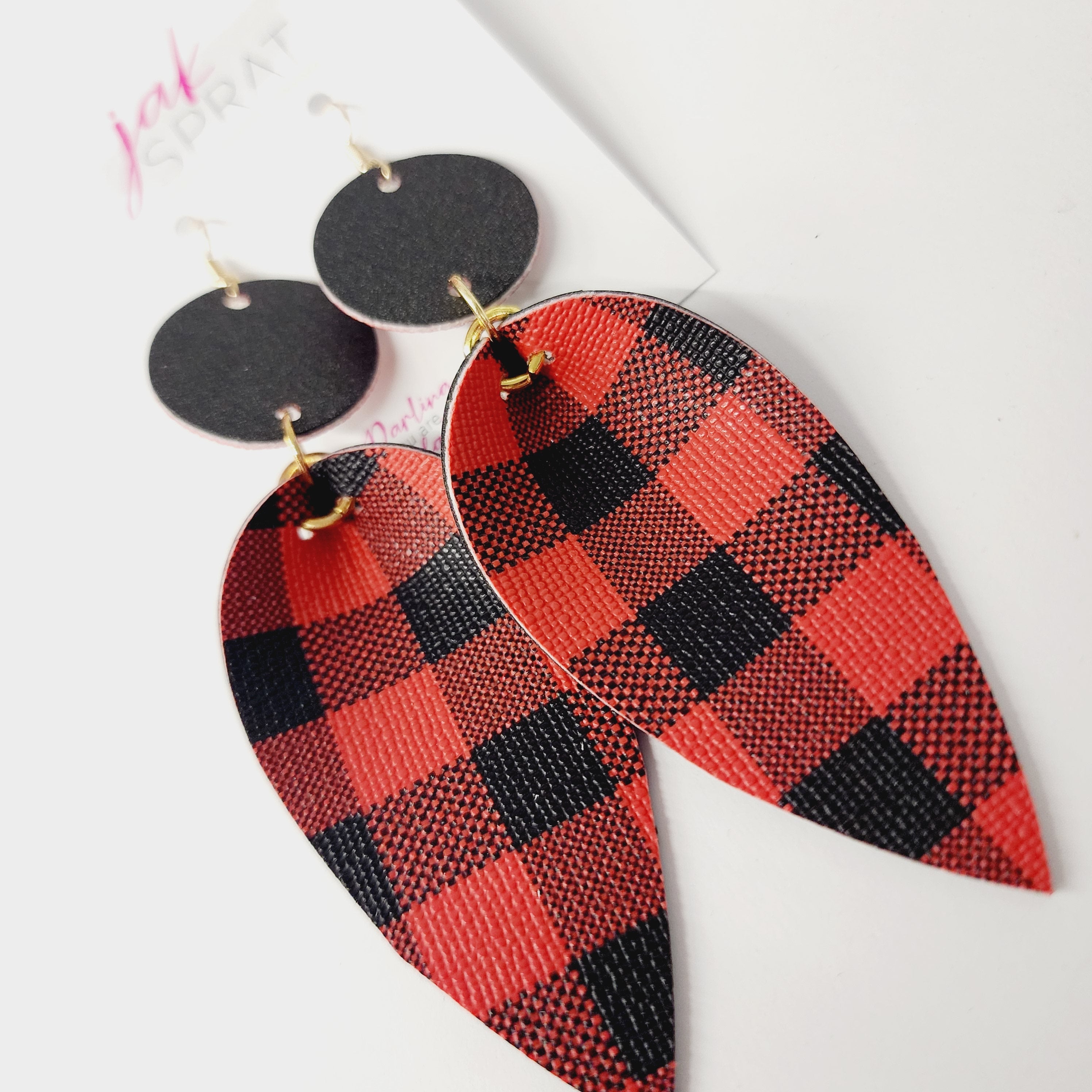 Pop of Pinched Leaf- Buffalo Plaid- KDD22 #23