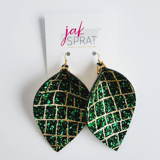 St. Patrick's Collection | Pinched Leaf #2 | CH23SP