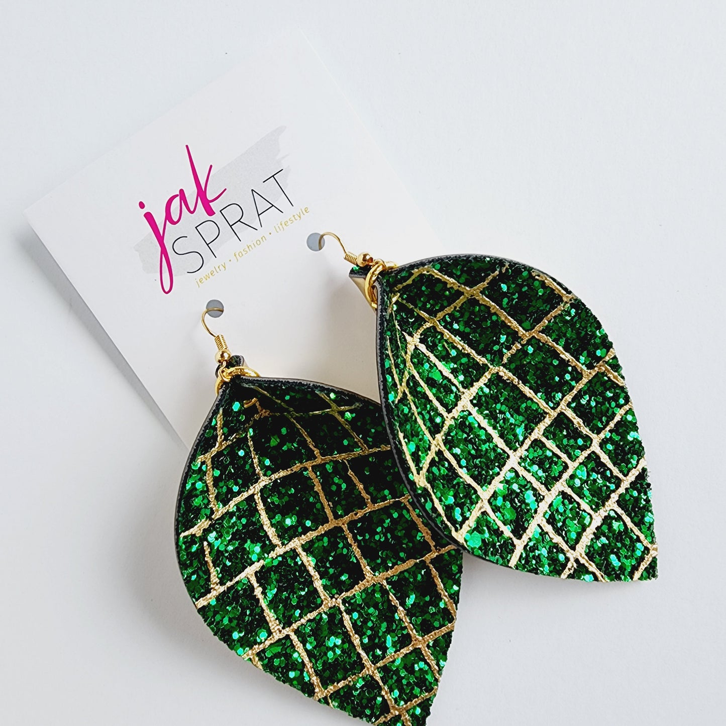 St. Patrick's Collection | Pinched Leaf #2 | CH23SP
