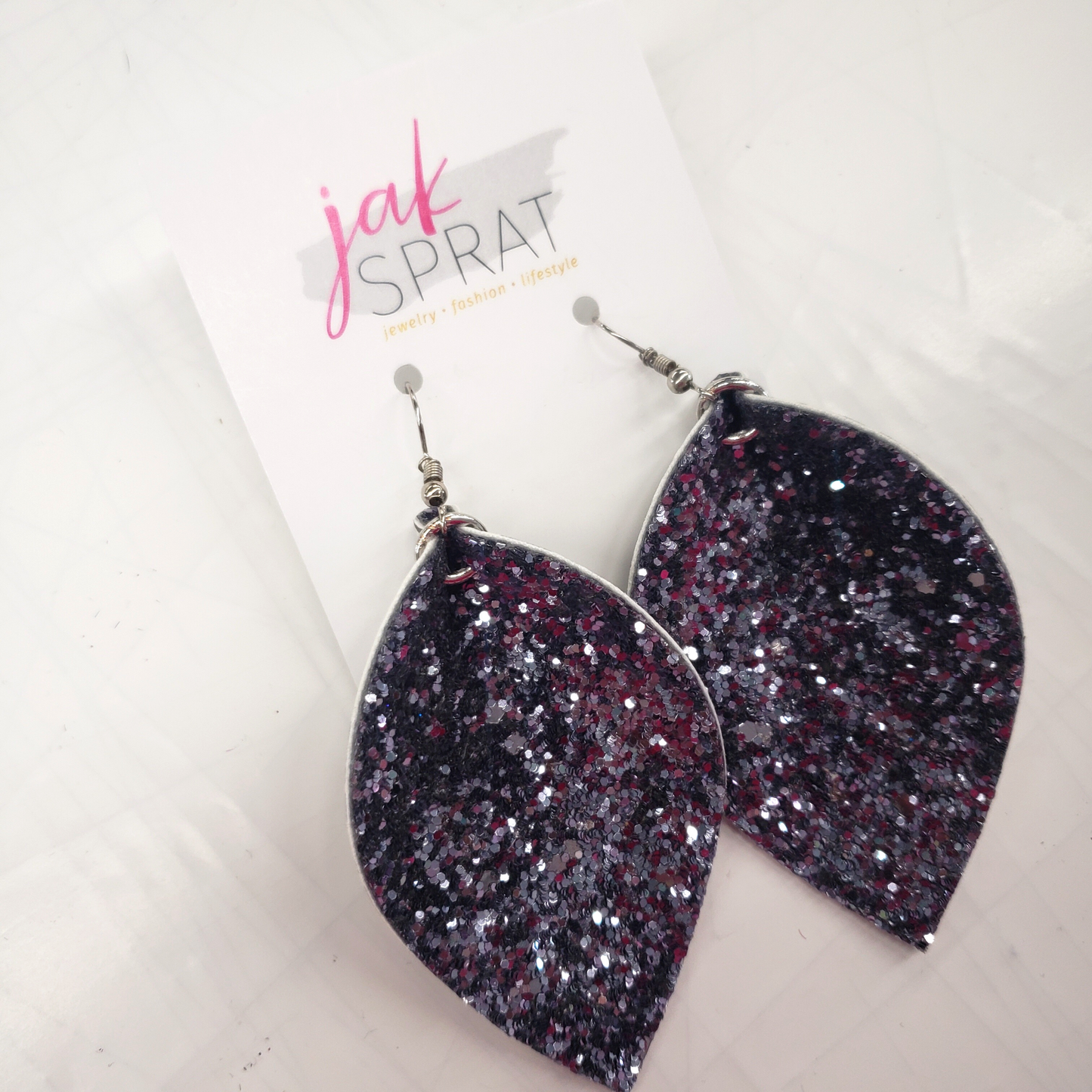 Pinched Leaf | Black Rain & Wild Print