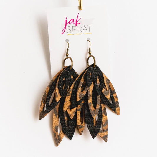 Fairly Feathers | AP23 #12