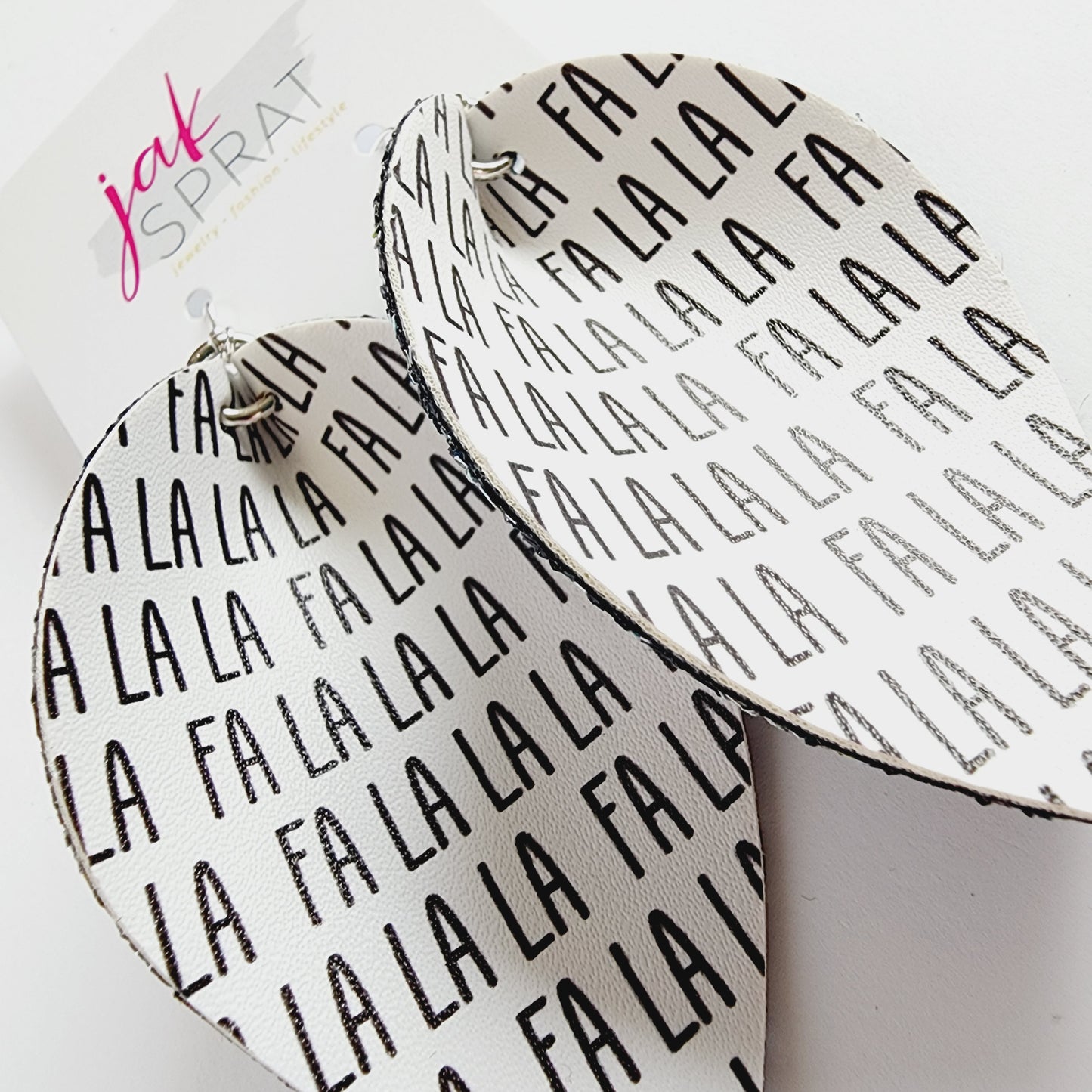 Christmastime Fine | Pinched Leaves #27 | KP22