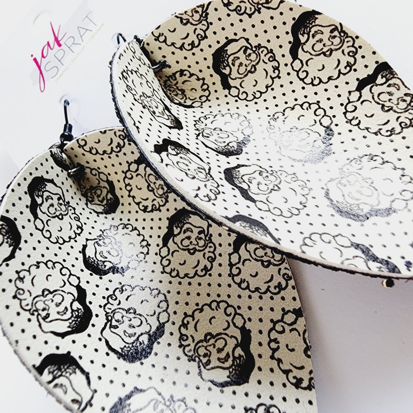 Christmastime Fine | Pinched Leaves #29 | KP22