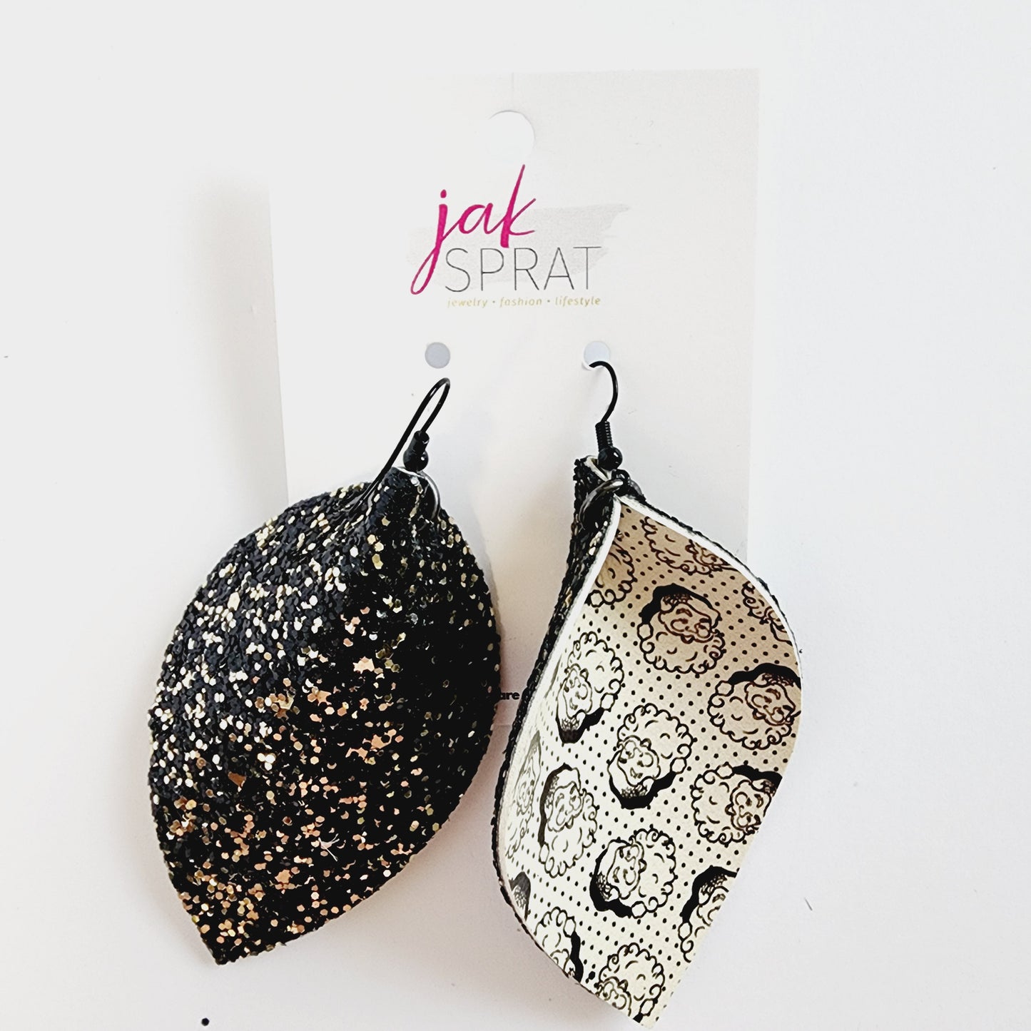 Christmastime Fine | Pinched Leaves #29 | KP22