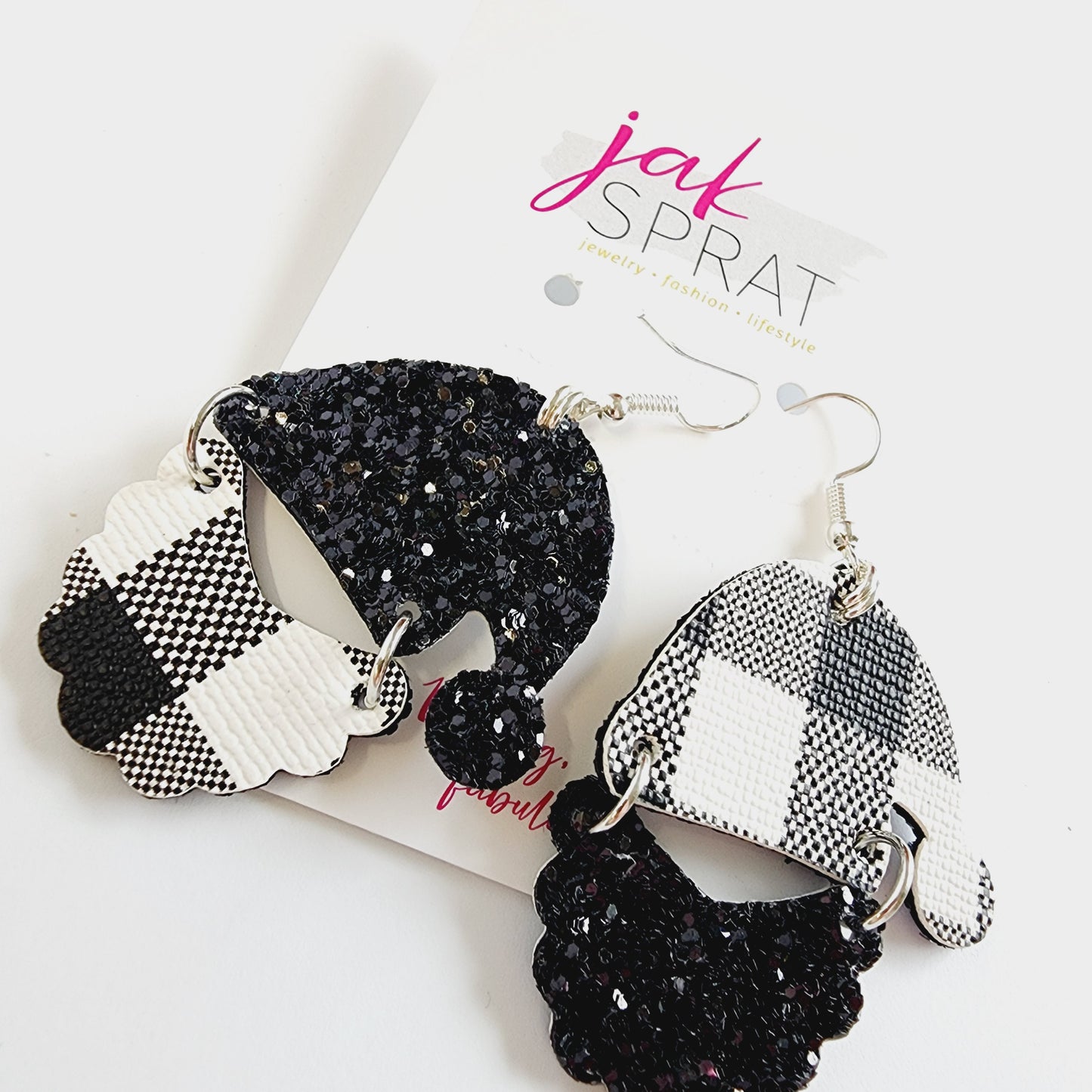Holly, Jolly, & Fabulous #33 | KP22