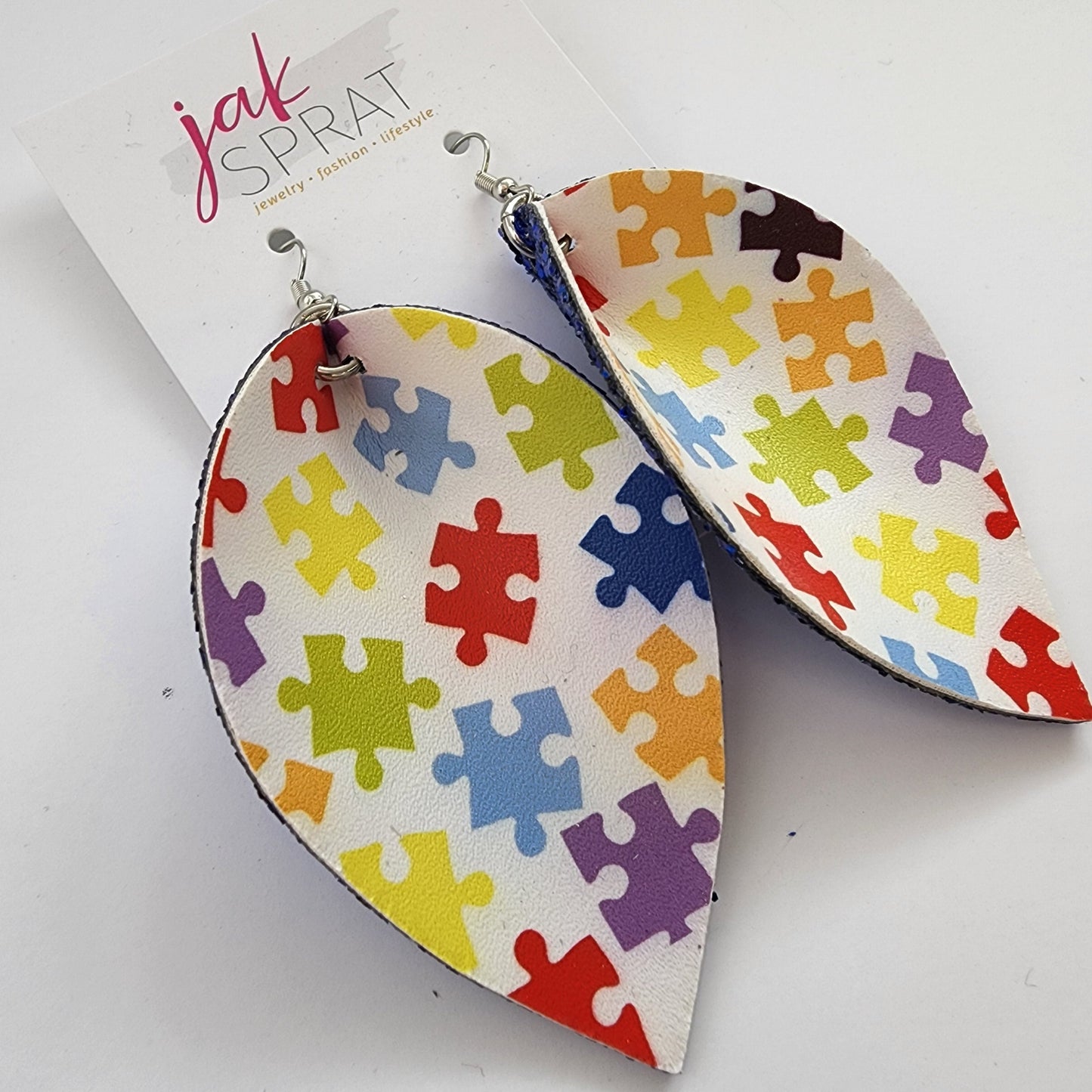 Autism Awareness Collection | Pinched Leaves | CR22B