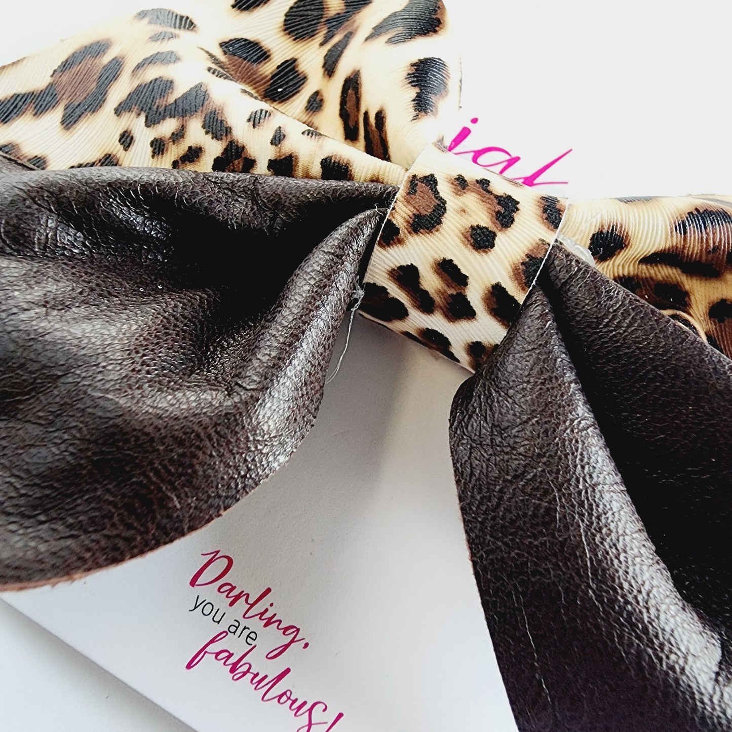 Bow | Black Leather & Leo |  KQ22A #14