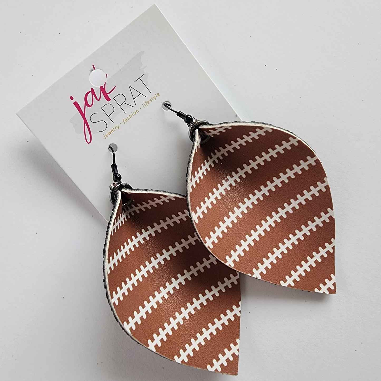 The Hawk House Collection | Pinched Leaves | KQ22B #44