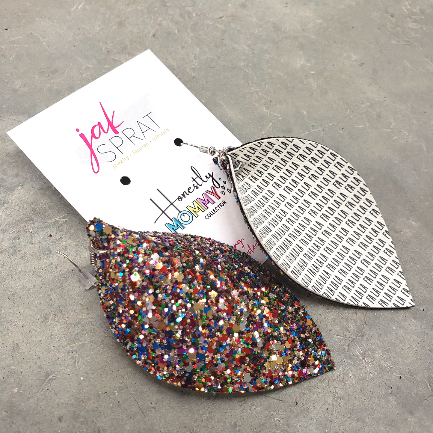 Pinch Of Christmas | Honestly Mommy (CW23)